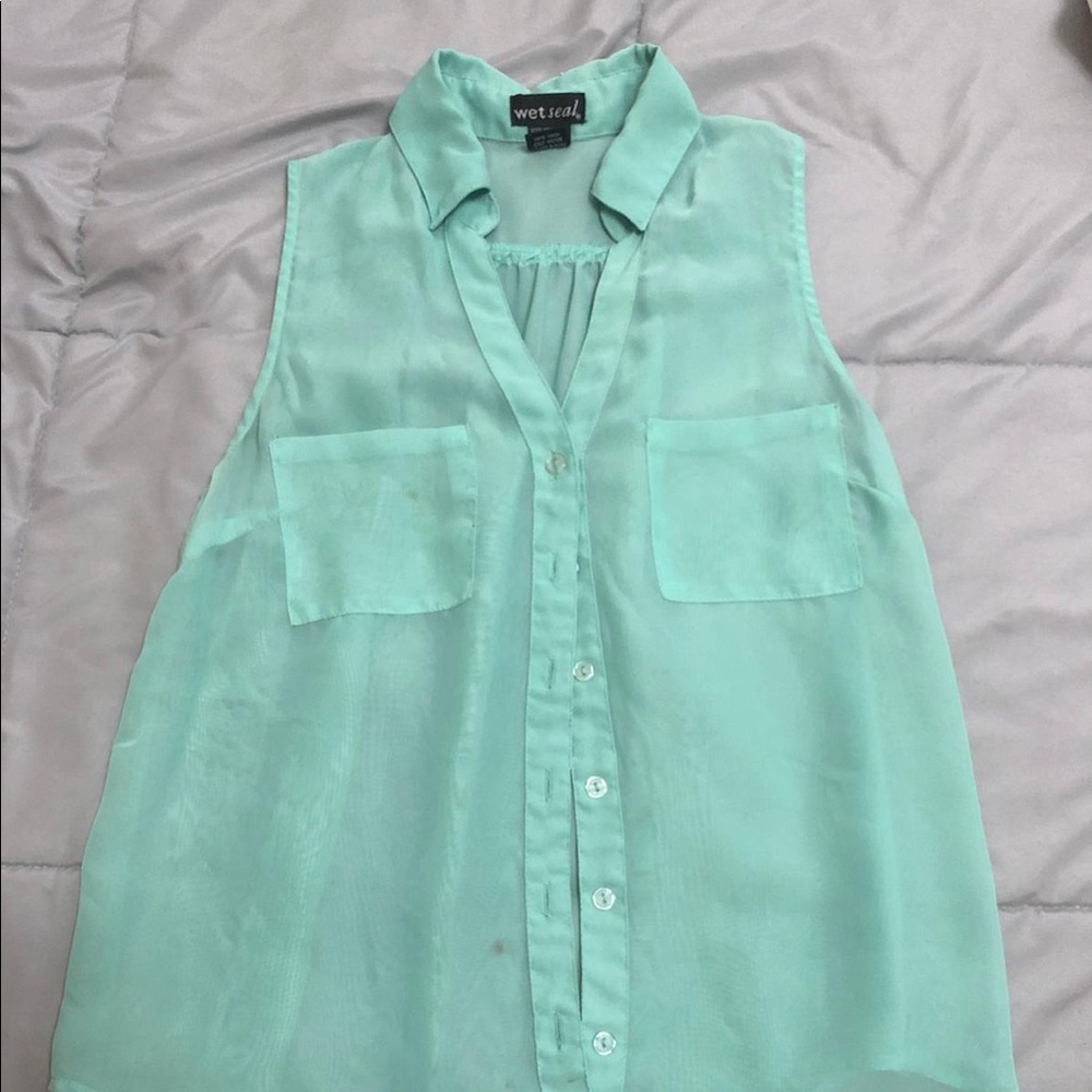 Teal sleeveless blouse